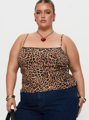 Jaquelyn Top Leopard Curve